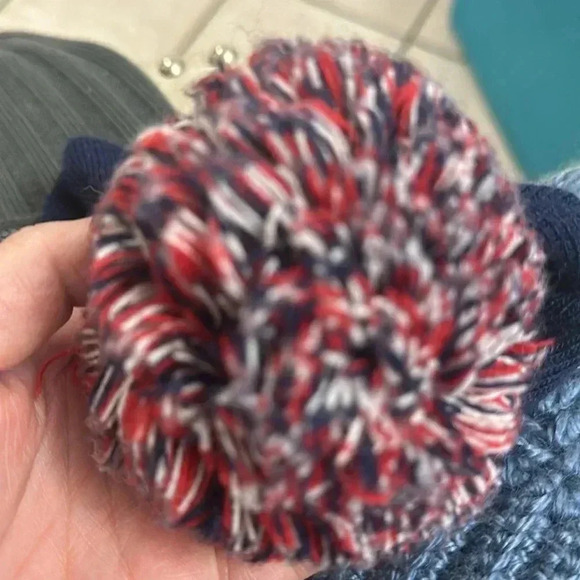 UNISEX LEVIS BEANIE - Picture 5 of 6